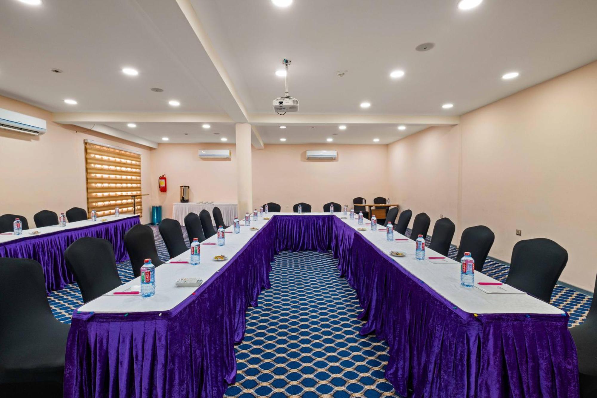 Madina Ah Hotel And Conferences מראה חיצוני תמונה