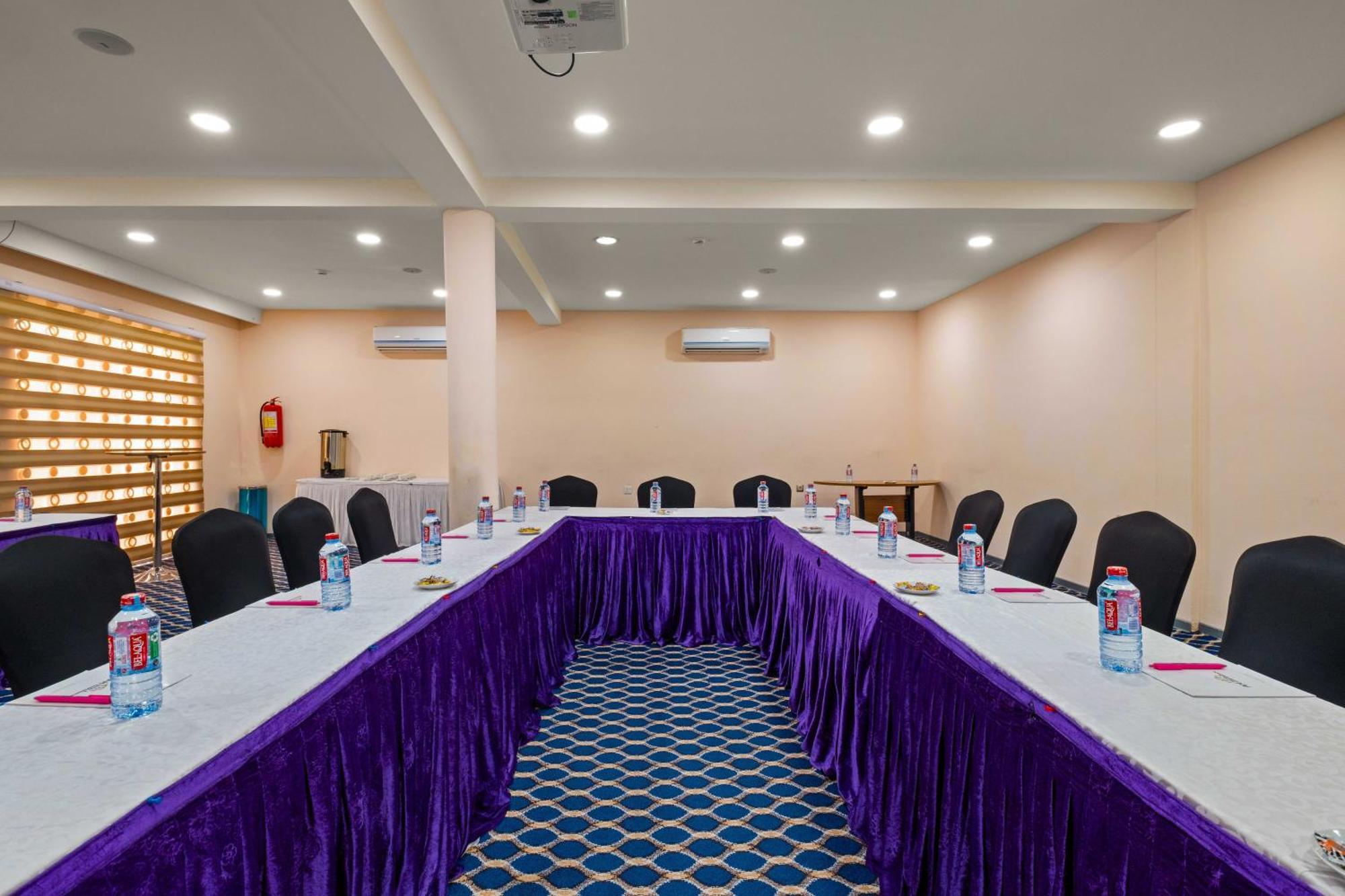 Madina Ah Hotel And Conferences מראה חיצוני תמונה