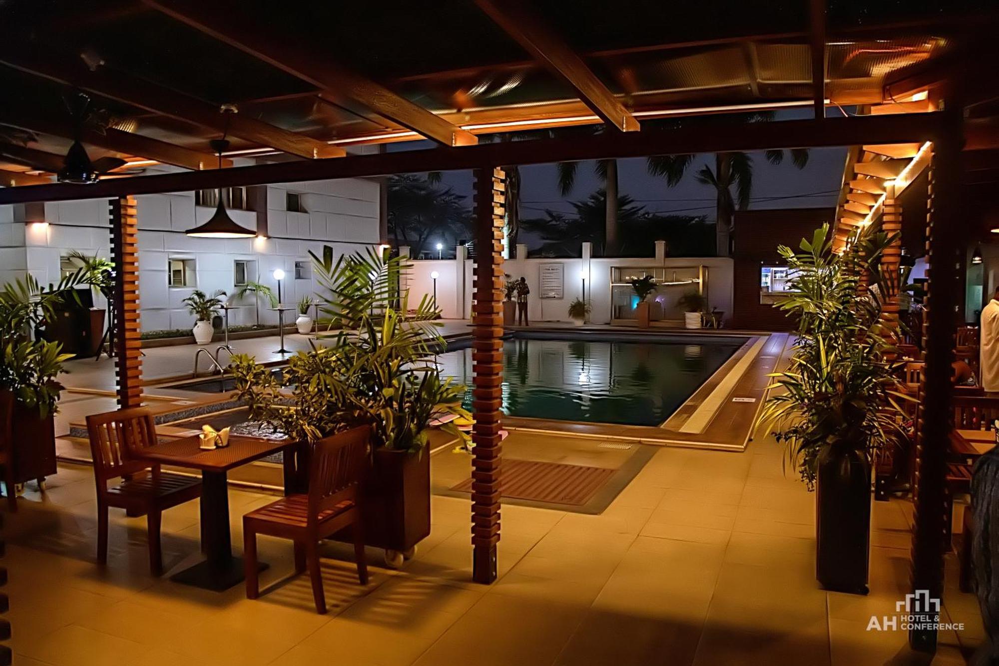 Madina Ah Hotel And Conferences מראה חיצוני תמונה