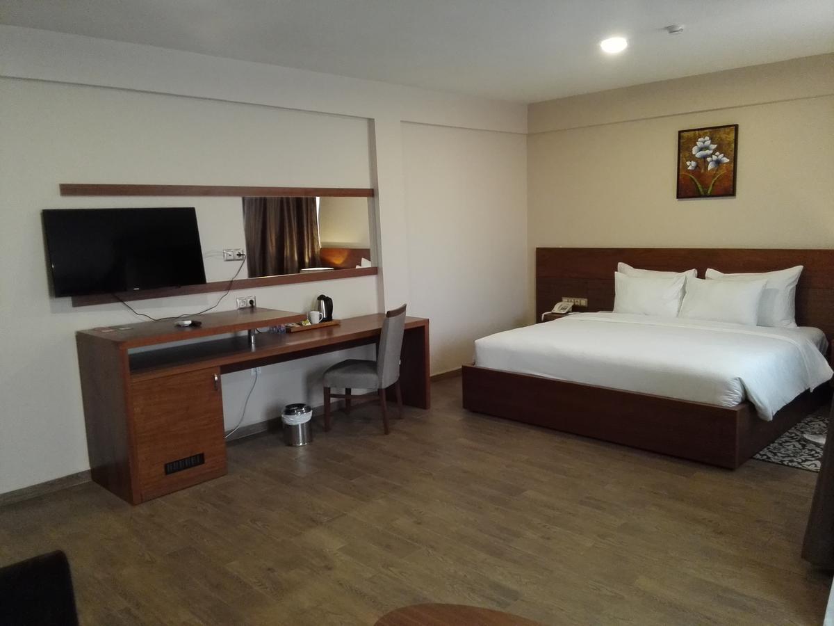 Madina Ah Hotel And Conferences מראה חיצוני תמונה