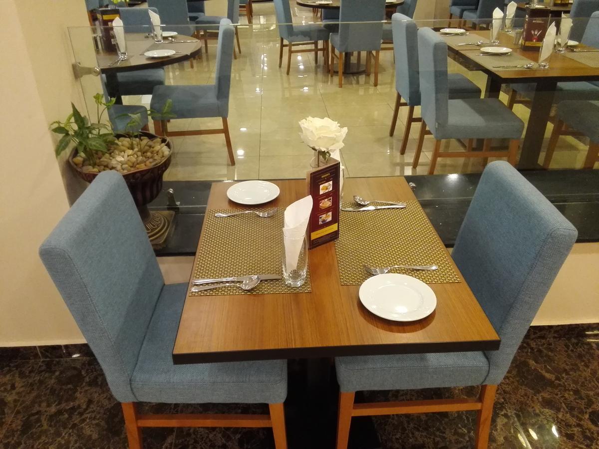 Madina Ah Hotel And Conferences מראה חיצוני תמונה