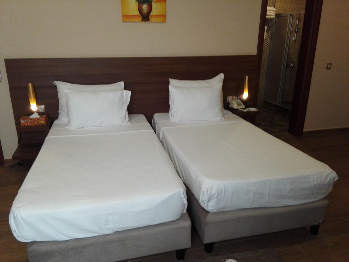 Madina Ah Hotel And Conferences מראה חיצוני תמונה